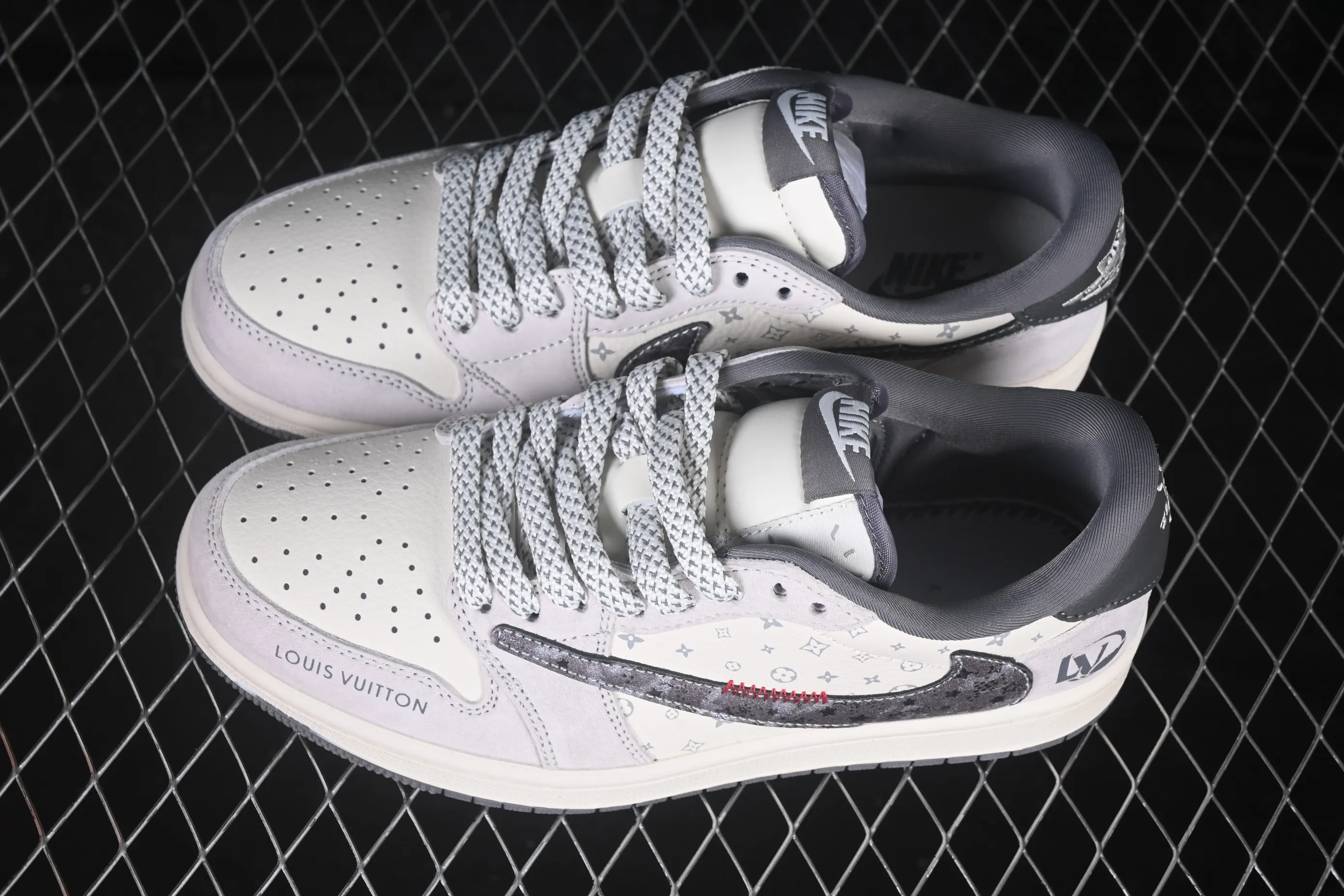 All categories Air Jordan Jordan series basketball shoes Air Jordan 1 Low High-end customized low-top sneakers Air Jordan 1 Low OG SP AJ1 Joe 1 joint model low-top cultural casual sneakers CW6688-120